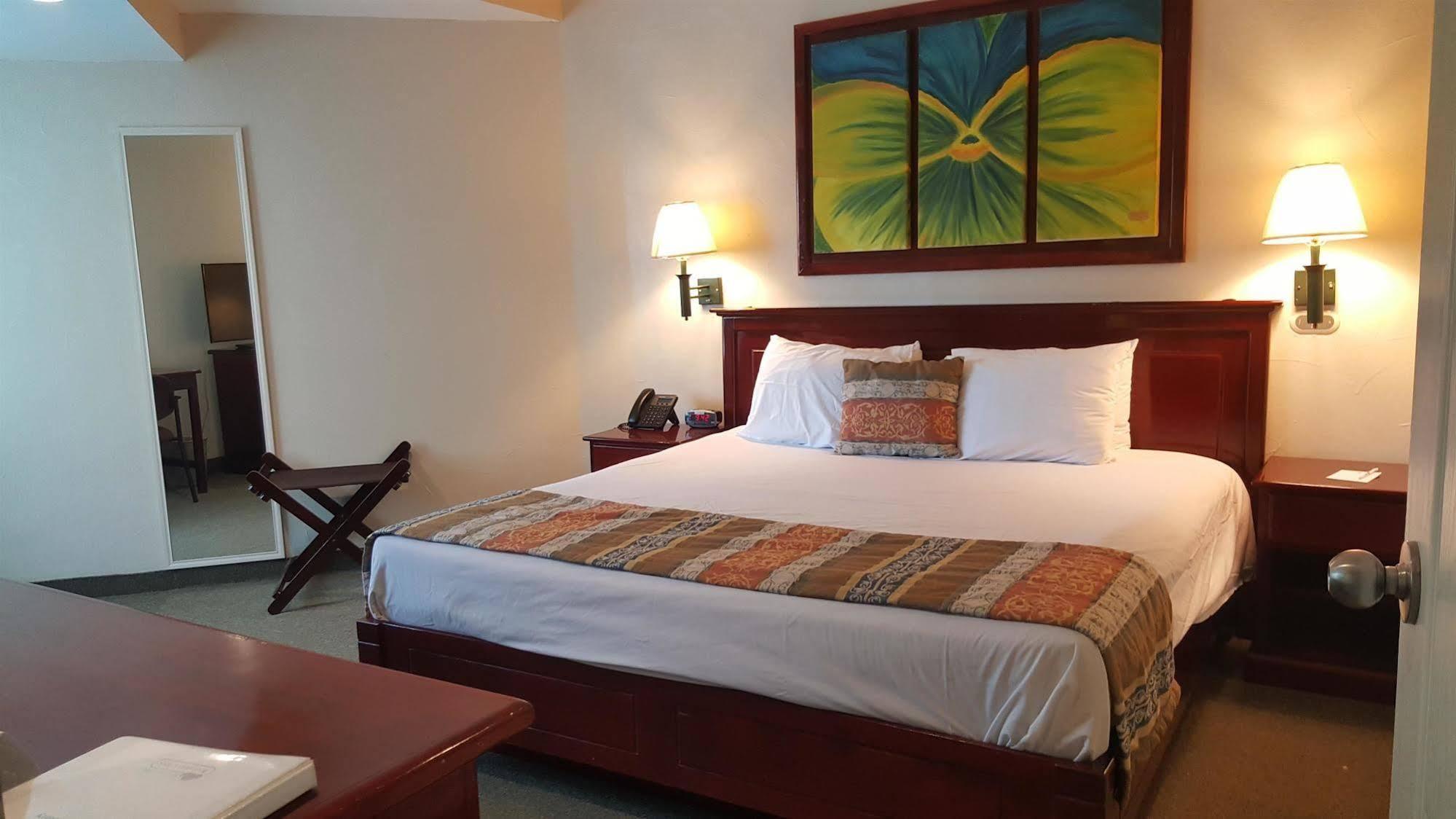 Best Western Bazarell Inn Montemorelos Exterior foto