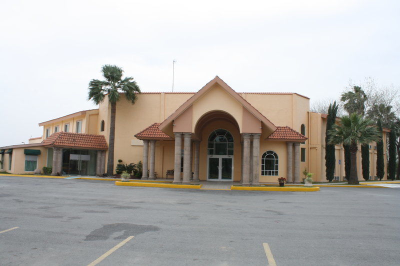 Best Western Bazarell Inn Montemorelos Exterior foto
